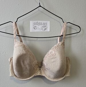 Elegant Lace Underwire - Cream Gilligan & O'Malley Intimates Floral Lace Bra 36C